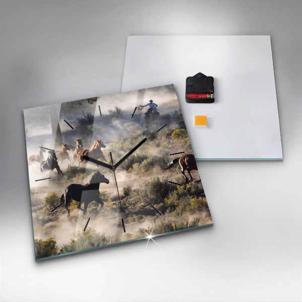 Ceas pătrat de perete din sticlă O turmă de cai grăbiți