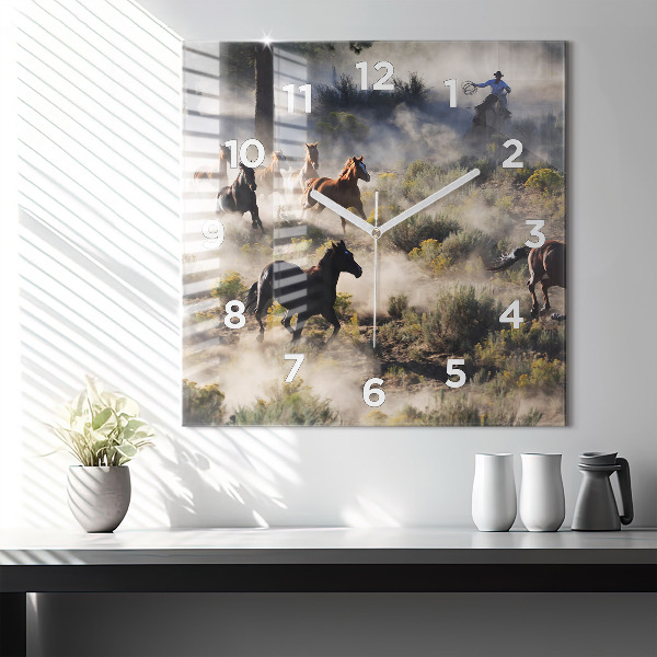 Ceas pătrat de perete din sticlă O turmă de cai grăbiți