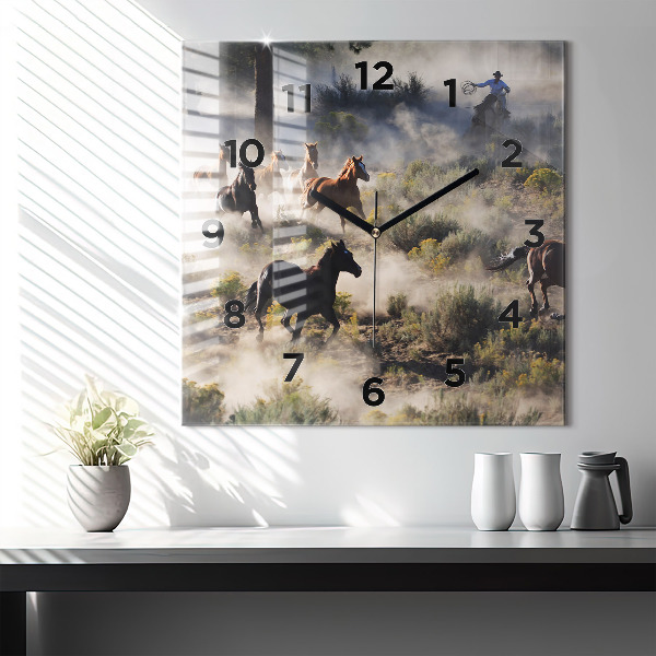 Ceas pătrat de perete din sticlă O turmă de cai grăbiți