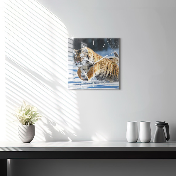 Ceas pătrat de perete din sticlă Un pas curajos înainte