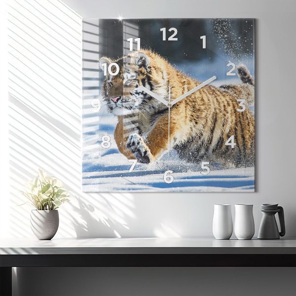 Ceas pătrat de perete din sticlă Un pas curajos înainte