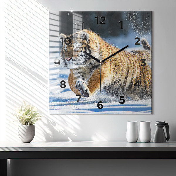 Ceas pătrat de perete din sticlă Un pas curajos înainte