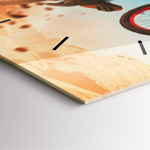 Ceas pătrat de perete din sticlă Cascader și adrenalină