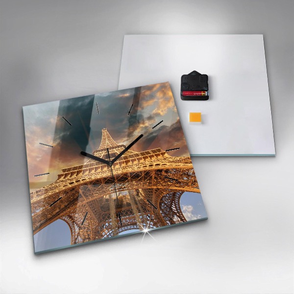 Ceas pătrat de perete din sticlă Turnul Eiffel pe fundalul norilor