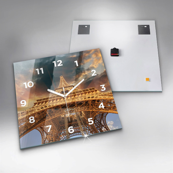 Ceas pătrat de perete din sticlă Turnul Eiffel pe fundalul norilor