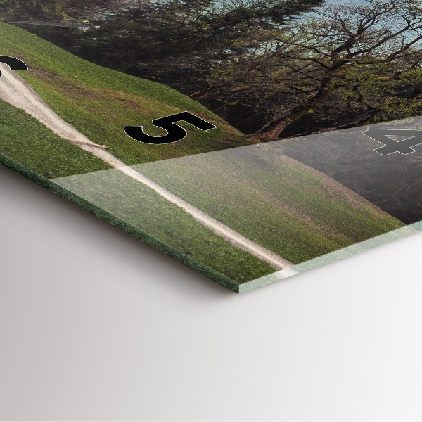 Ceas pătrat de perete din sticlă Vedere la munte