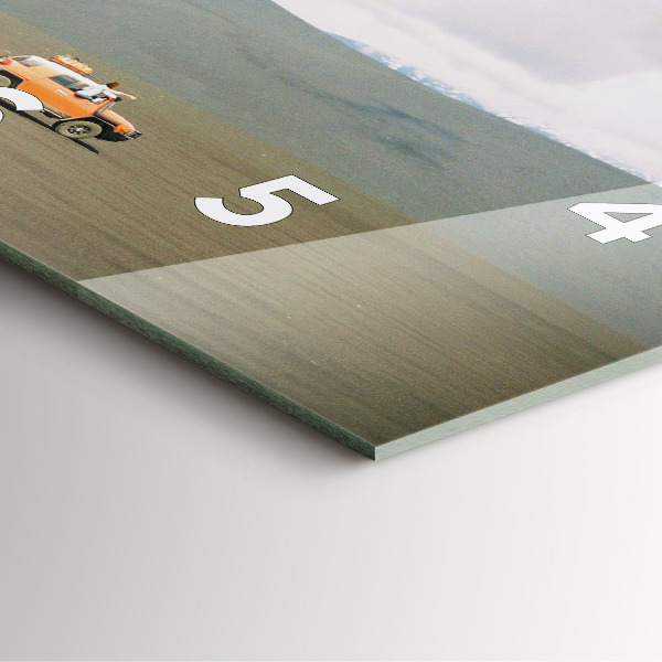 Ceas pătrat de perete din sticlă Vehicul în deșertul Kamchatka