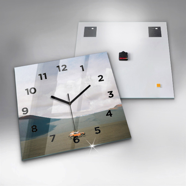 Ceas pătrat de perete din sticlă Vehicul în deșertul Kamchatka