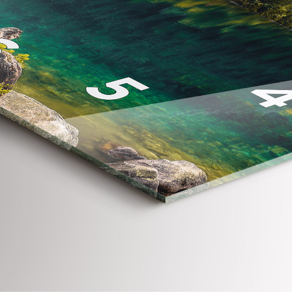 Ceas pătrat de perete din sticlă Morskie Oko în Munții Tatra