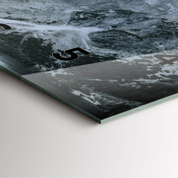 Ceas pătrat de perete din sticlă Morskie Oko în Munții Tatra