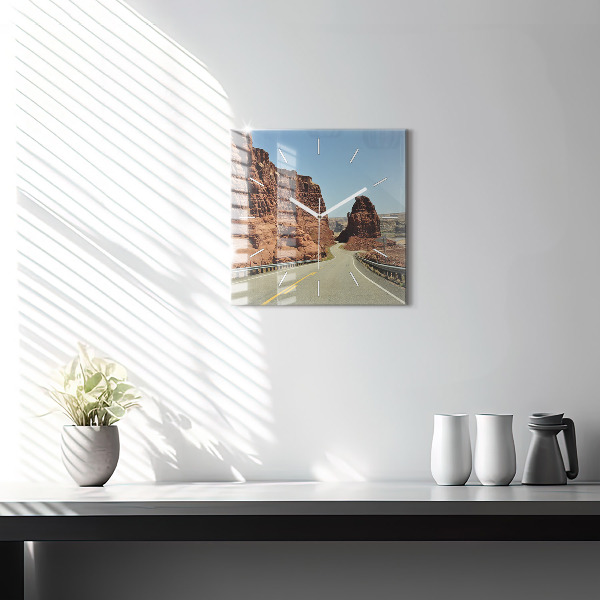 Ceas pătrat de perete din sticlă Route 66 în SUA