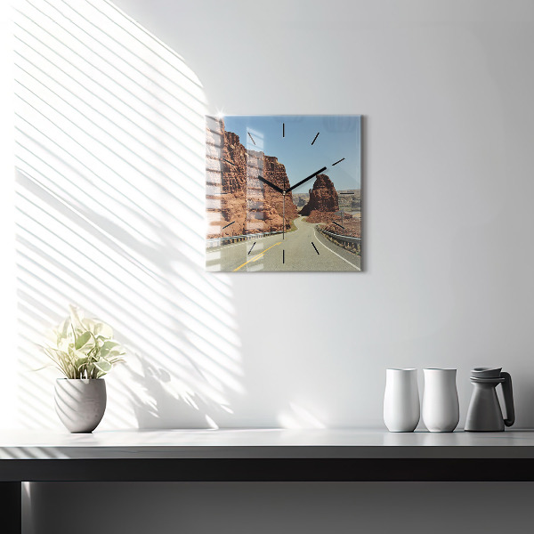 Ceas pătrat de perete din sticlă Route 66 în SUA