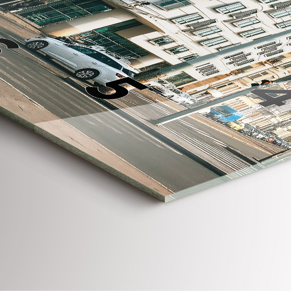 Ceas pătrat de perete din sticlă Casa de dans Praga