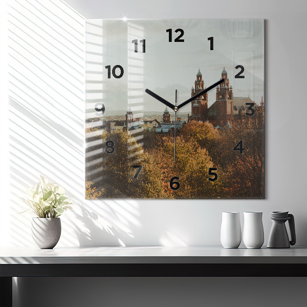 Ceas pătrat de perete din sticlă Galeria de Artă din Glasgow