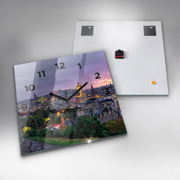 Ceas pătrat de perete din sticlă Edinburgh de la Calton Hill