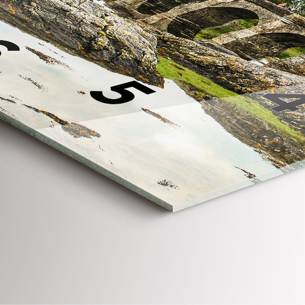 Ceas pătrat de perete din sticlă Castelul Eilean Donan, Scoția