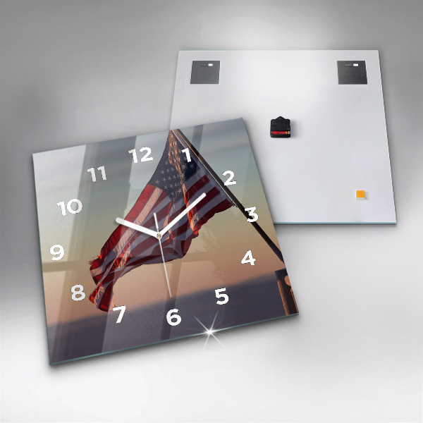 Ceas pătrat de perete din sticlă Steagul SUA care arborează