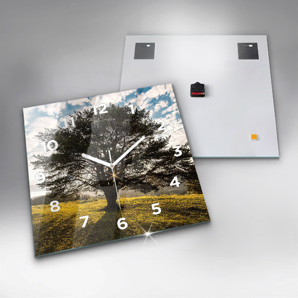 Ceas pătrat de perete din sticlă Un copac pe un deal