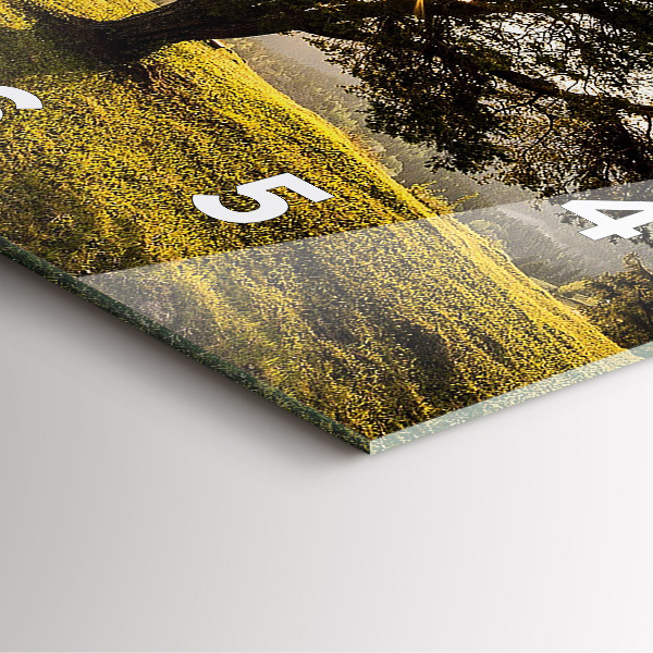 Ceas pătrat de perete din sticlă Un copac pe un deal