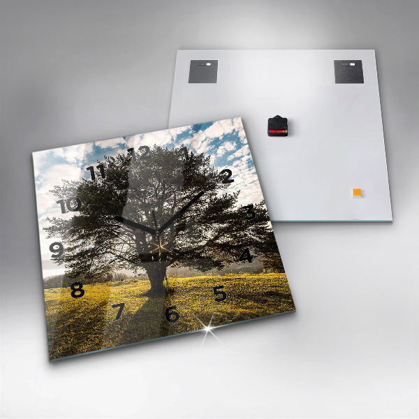 Ceas pătrat de perete din sticlă Un copac pe un deal