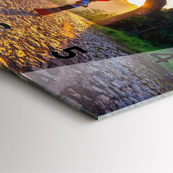 Ceas pătrat de perete din sticlă Parcul Surat Thani Thailanda