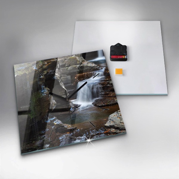 Ceas pătrat de perete din sticlă Cascada și stâncile Islandei