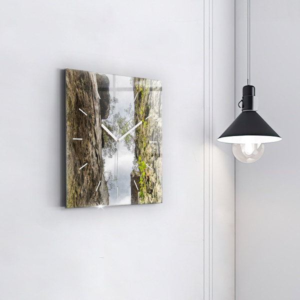 Ceas pătrat de perete din sticlă Oraș rock din Republica Cehă