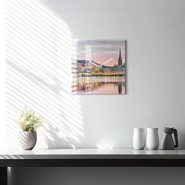 Ceas pătrat de perete din sticlă Alster în Hamburg