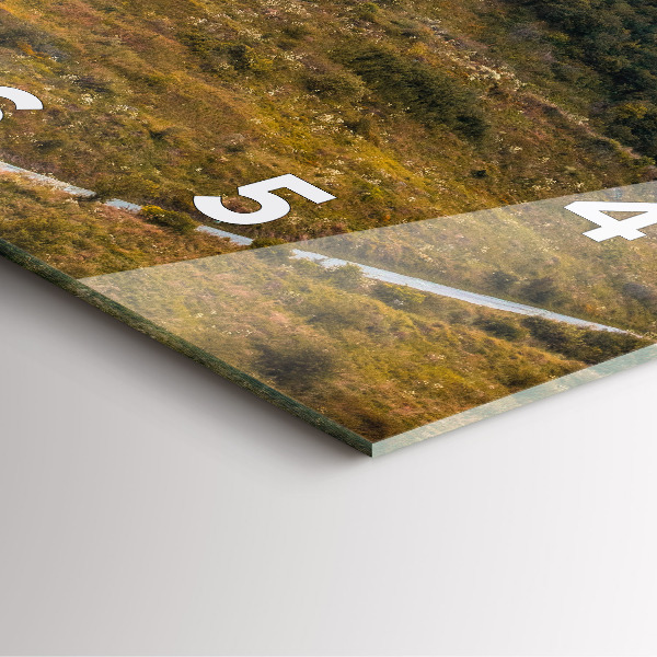 Ceas pătrat de perete din sticlă Castelul Spiš din Slovacia