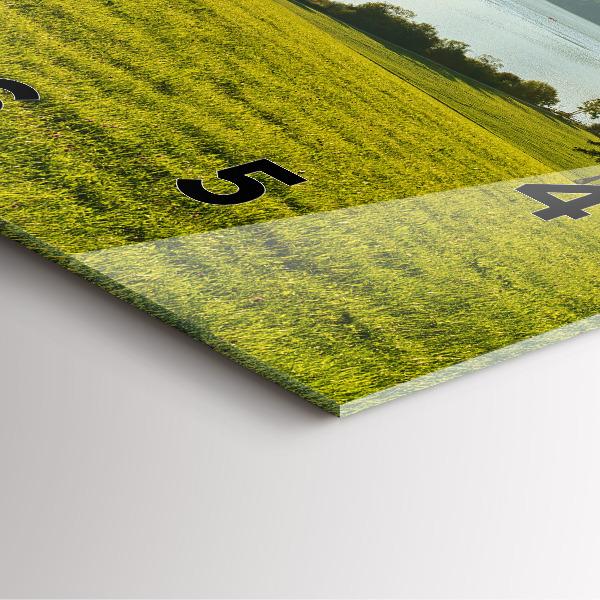 Ceas pătrat de perete din sticlă Munți și câmp