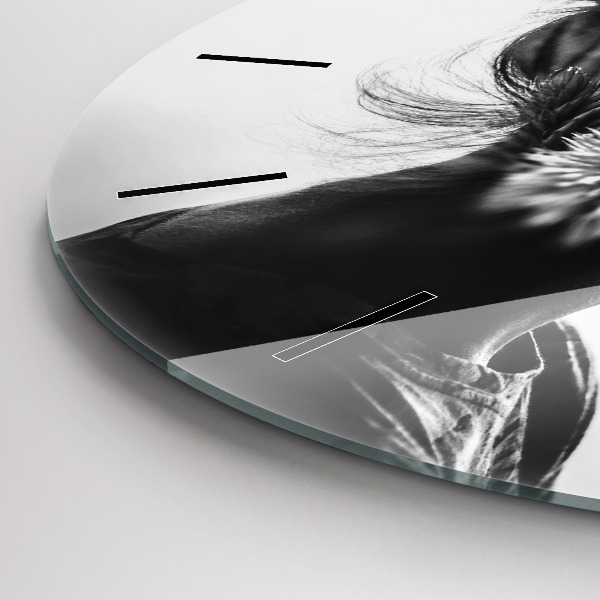 Ceas rotund de perete din sticlă Portretul unei femei