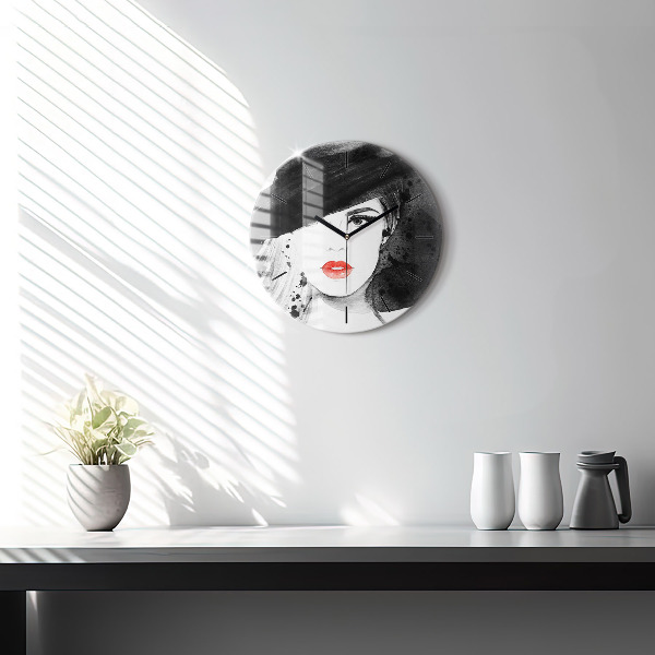 Ceas rotund de perete din sticlă Femeie cu pălărie