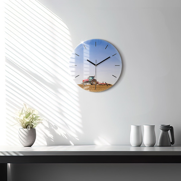 Ceas rotund de perete din sticlă Fermier într-un tractor