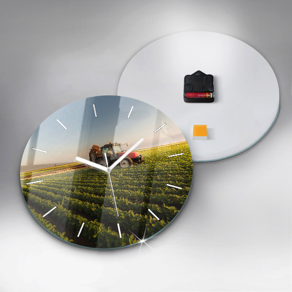 Ceas rotund de perete din sticlă Tractor într-un câmp agricol