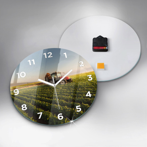 Ceas rotund de perete din sticlă Tractor într-un câmp agricol