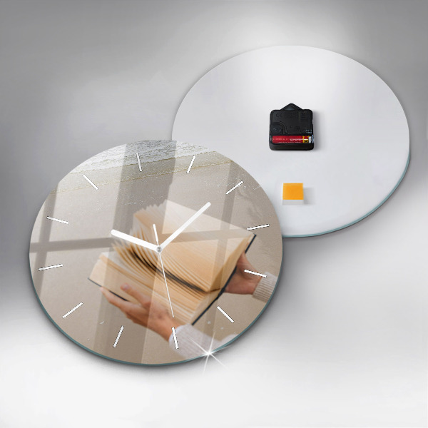 Ceas rotund de perete din sticlă Un moment cu o carte