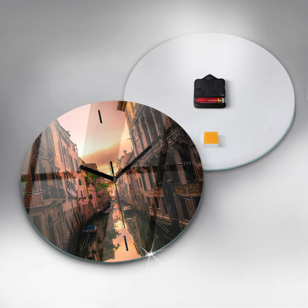 Ceas rotund de perete din sticlă Vedere asupra canalului din oraș