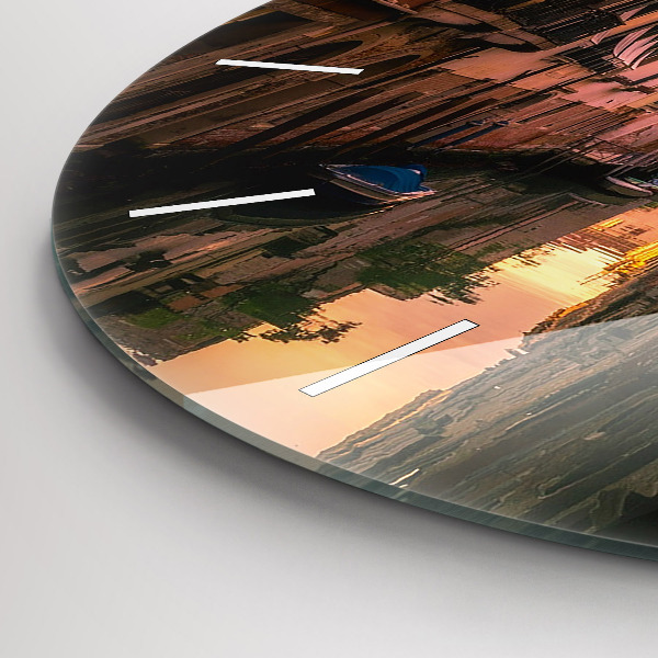 Ceas rotund de perete din sticlă Vedere asupra canalului din oraș