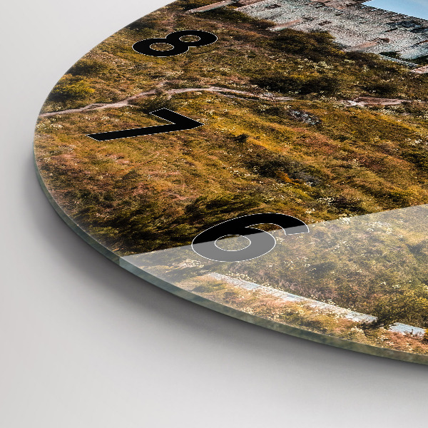 Ceas rotund de perete din sticlă Castelul Spiš din Slovacia