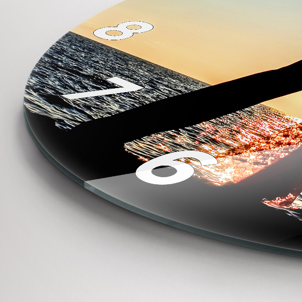 Ceas rotund de perete din sticlă Dans spaniol pe mare