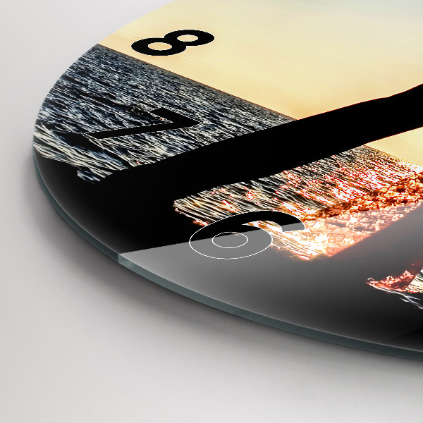 Ceas rotund de perete din sticlă Dans spaniol pe mare