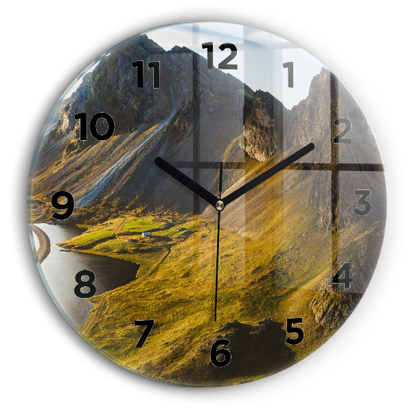 Ceas rotund de perete din sticlă Drum în Islanda